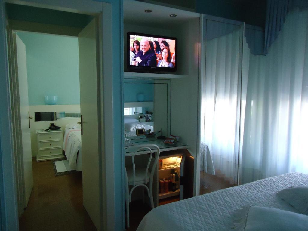 Hotel Matilde Marina di Massa Ruang foto